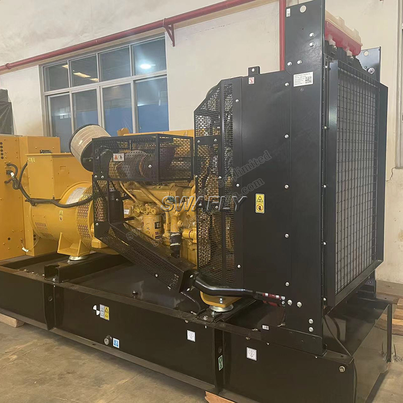Zcela nová originální sada generátoru Caterpillar C13 - na skladě nyní v Swafly!